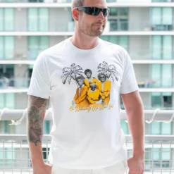 Goodie Two Sleeves The Golden Girls 'On Wednesdays We Wear Gold' Men's T-Shirt | Comfort Fit 11 Goodie Two Sleeves The Golden Girls 'On Wednesdays We Wear Gold' Men's T-Shirt | Comfort Fit -Hoodies Sales GOO GGL0117 501 PE