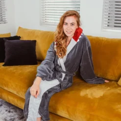 Ukonic JAWS Great White Shark Unisex Hooded Fleece Robe For Adults | One Size Fits Most 12 Ukonic JAWS Great White Shark Unisex Hooded Fleece Robe For Adults | One Size Fits Most -Hoodies Sales RBF 16525 CF